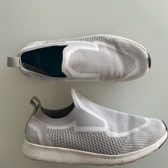 Native Shoes Mercury Slip-on Sneakers | Size: M6 (W8) - Picture 2 of 3